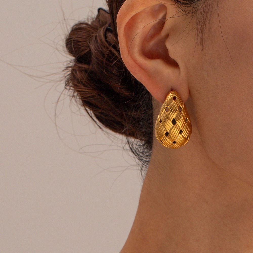 Gold Woven Teardrop Earrings - Elegant Women's Jewelry